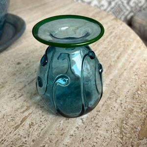 Bruce Cobb Art Glass Teal
Vase Lily Pad Pattern with Green Rim